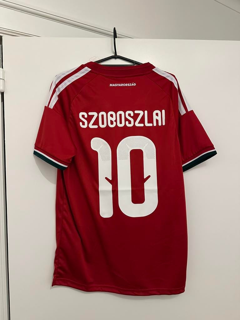 Szoboszlai Hongarije S, Verzenden