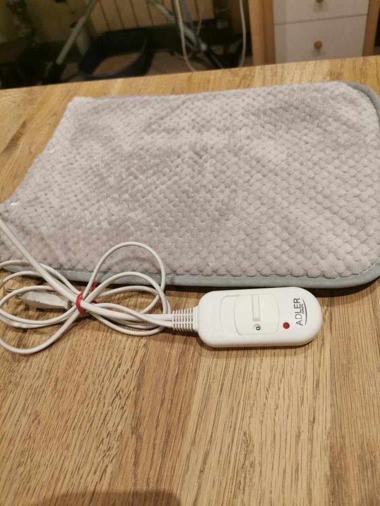 Adler elektrisch verwarmings kussentje, Ophalen of Verzenden, Zo goed als nieuw