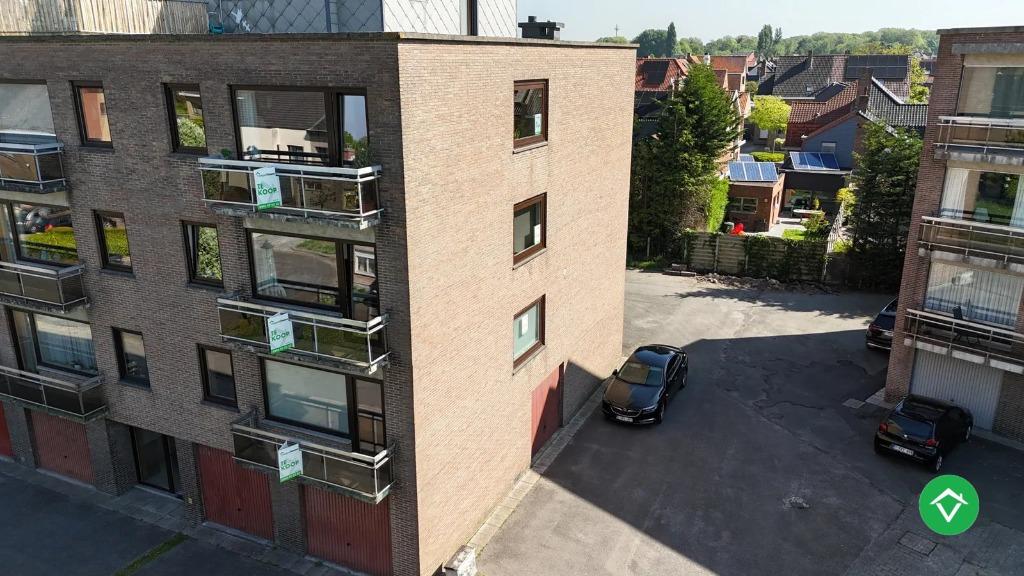 Rustig gelegen appartement met 2 slaapkamers te Assebroek, Immo, 85 m², 2 kamers, Provincie West-Vlaanderen, Appartement