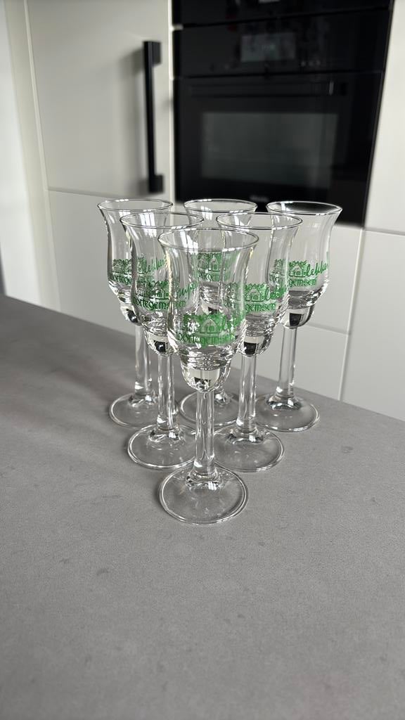 Wortegem et gin 6 pièces, Collections, Verres & Petits Verres, Enlèvement ou Envoi, Comme neuf