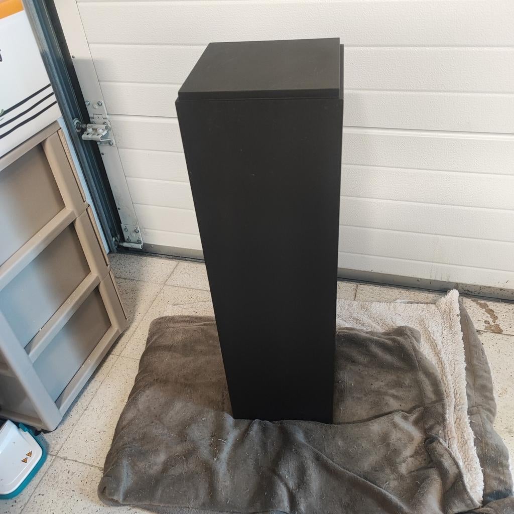 Zwart houten zuil, Huis en Inrichting, Woonaccessoires | Zuilen en Pilaren, Ophalen