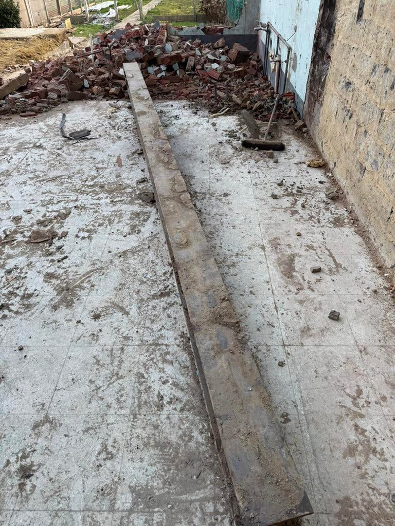 Poutrel te koop, Tuin en Terras, Ophalen, Zo goed als nieuw