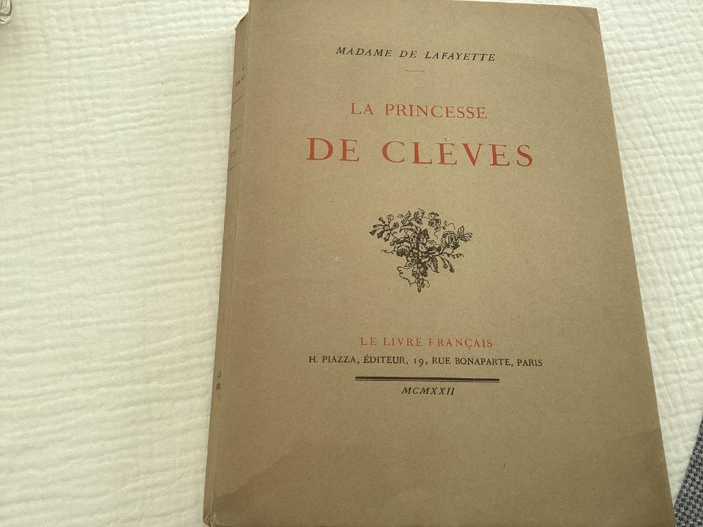 La princesse DE CLEVES. Madame De Lafayette, Enlèvement ou Envoi