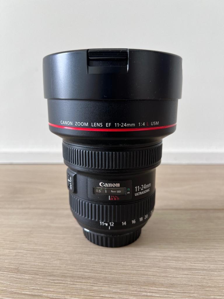 Canon EF 11-24mm F/4L USM lens als nieuw, Enlèvement ou Envoi, Comme neuf, Objectif grand angle