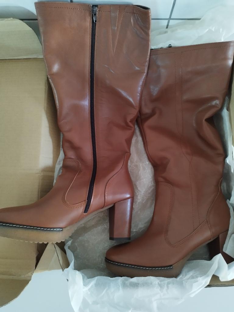 Laarzen, laarjes, sandalen, loafers - merkschoenen, Ophalen of Verzenden, Nieuw