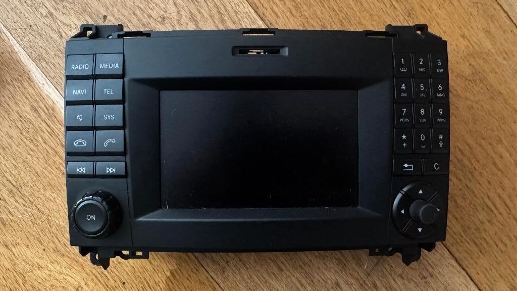 Mercedes Sprinter W906 radio Alpine RY2550 A9069000104, Ophalen of Verzenden, Gebruikt