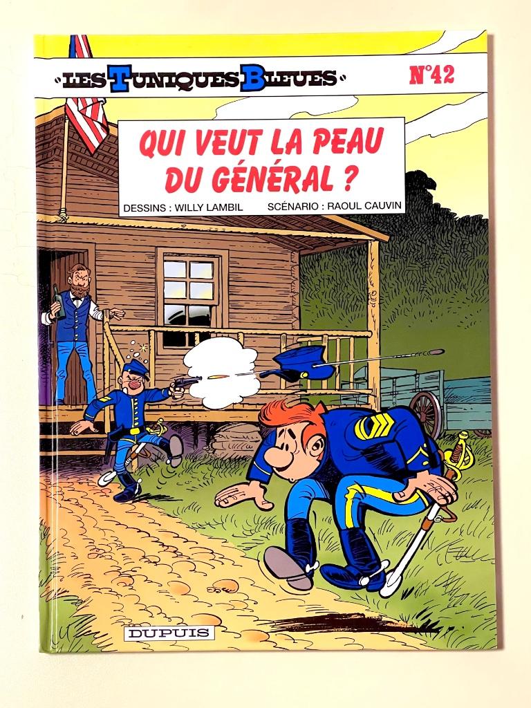 De blauwe tunieken 42 Wie wil de huid van de generaal - nieu, Ophalen of Verzenden, Zo goed als nieuw, Lambil  /  Cauvin, Eén stripboek
