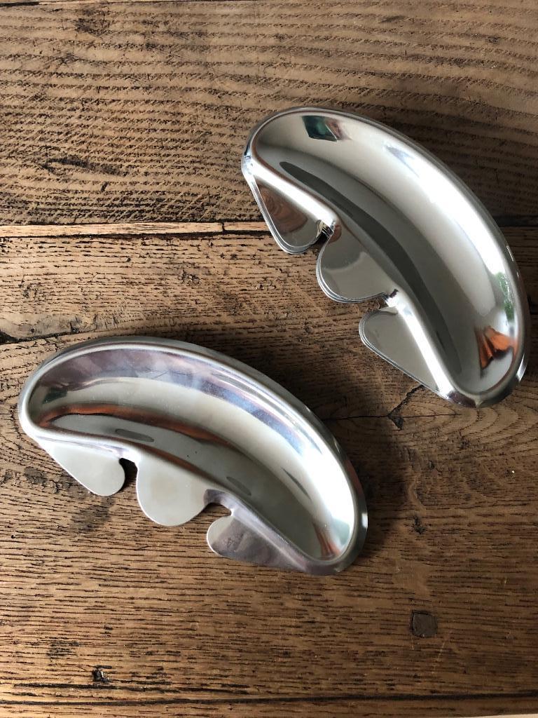 Hangers/ bakjes voor visgraten in inox vintage, Enlèvement ou Envoi