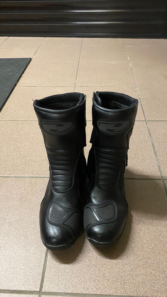Schoenen motor Held maat 42 ritsen langs binnenkant, Motos, Enlèvement