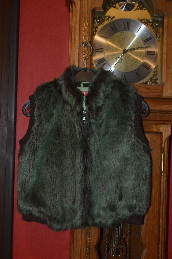 Groen/bruine mouwloze jas van synthetisch bont T164, Meisje, Trui of Vest, MEES, Ophalen of Verzenden