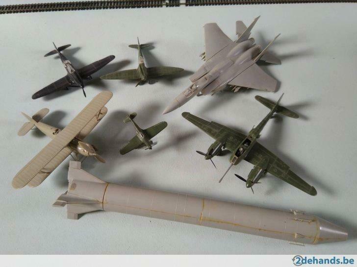 Lot Modelbouwvliegtuigjes, Ophalen