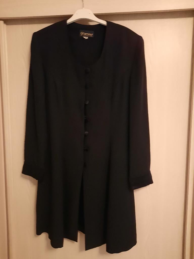 Caroline Biss zwarte jurk 42, Kleding | Dames, Jurken, Zwart, Maat 42/44 (L), Ophalen of Verzenden, Zo goed als nieuw