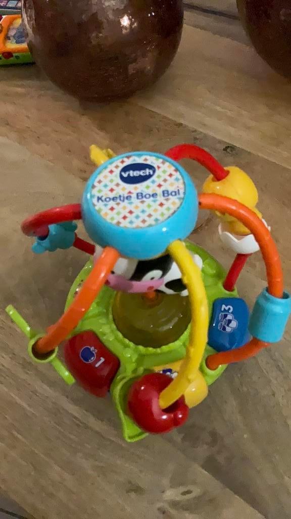 V tech koetje boe leerrijk speeltje voor baby en peuter, Ophalen of Verzenden, Zo goed als nieuw