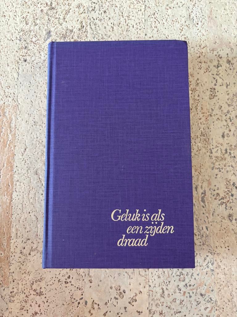 Geluk is als een zijden draad , Catherine Cookson, Ophalen of Verzenden, Zo goed als nieuw, Catherine Cookson, België
