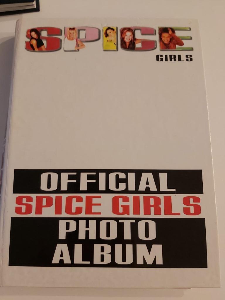 Official Spice Girls Photo Album + veel extra foto's, Collections, Enlèvement, Utilisé, Photo ou Carte