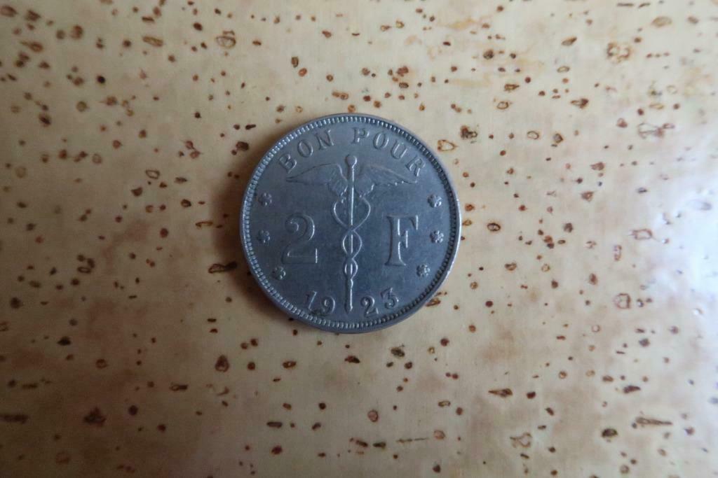 Munten : Koning Albert I – Goed voor 2 Frank, Ophalen of Verzenden, Losse munt