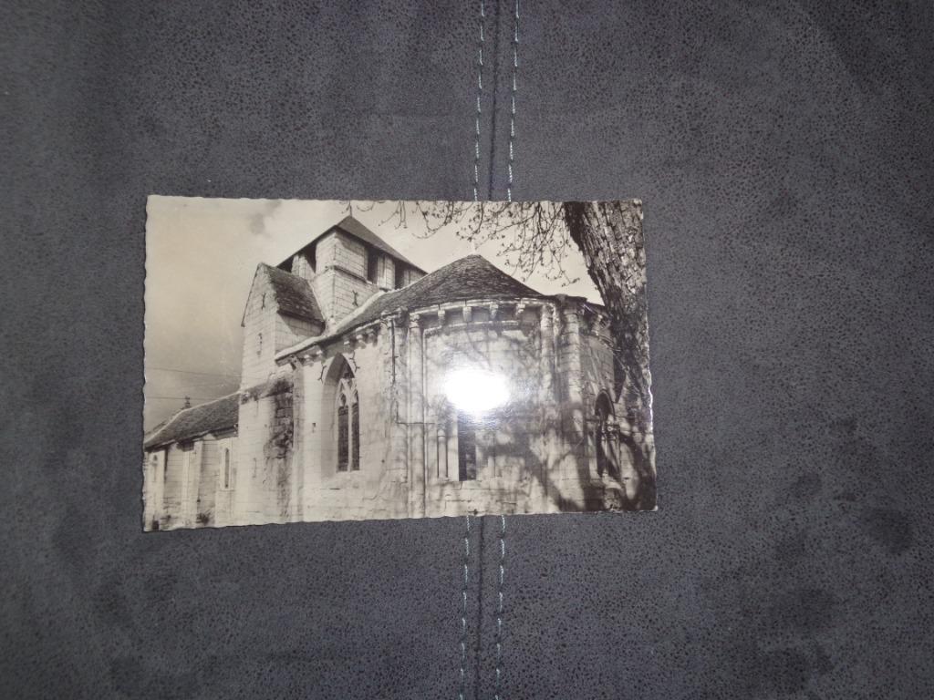 1 ancienne carte postale de l'église de Colombiers en France, Enlèvement, France