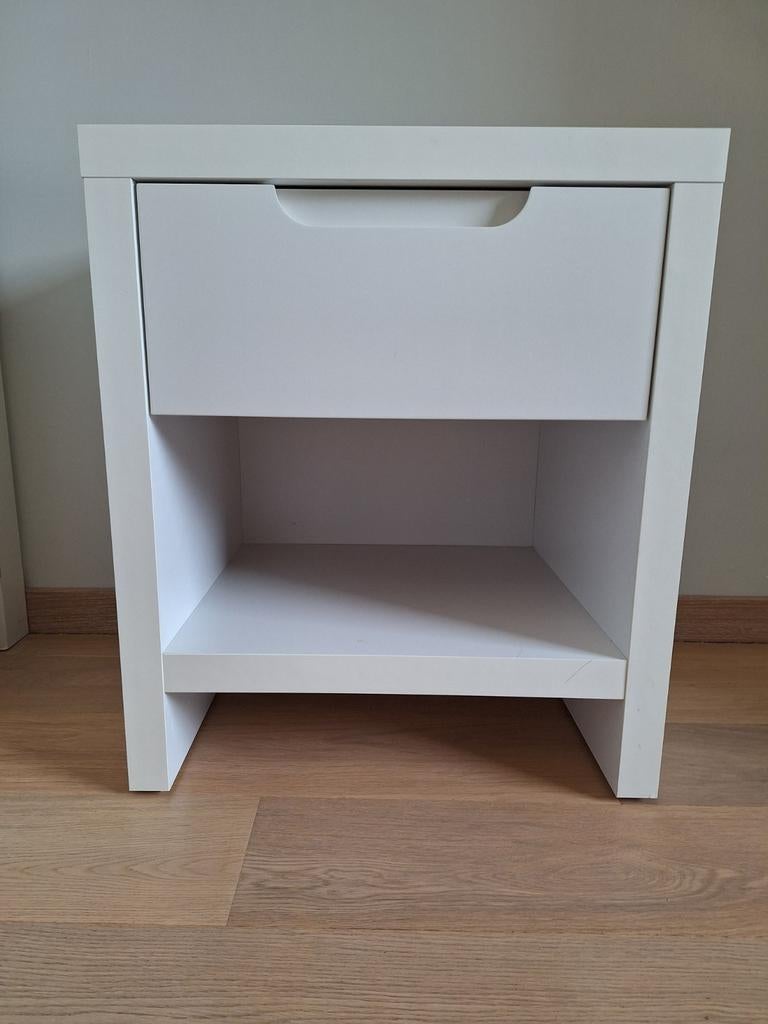 Nachtkastje wit Quadro Childwood, Huis en Inrichting, Ophalen