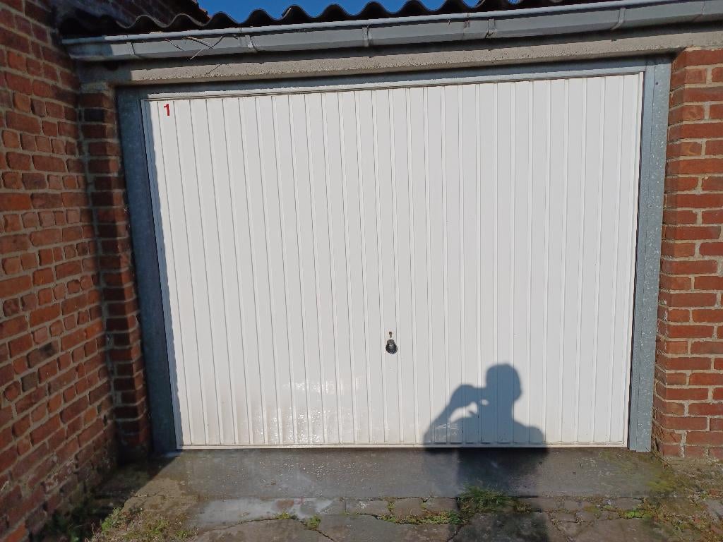 garage te huur, Immo, Garages en Parkeerplaatsen, Provincie Henegouwen