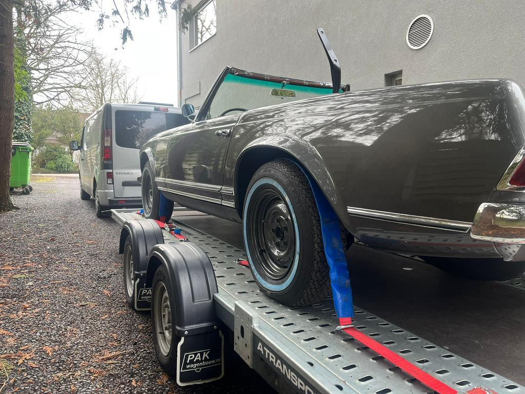 Auto trailer te huur, Ophalen