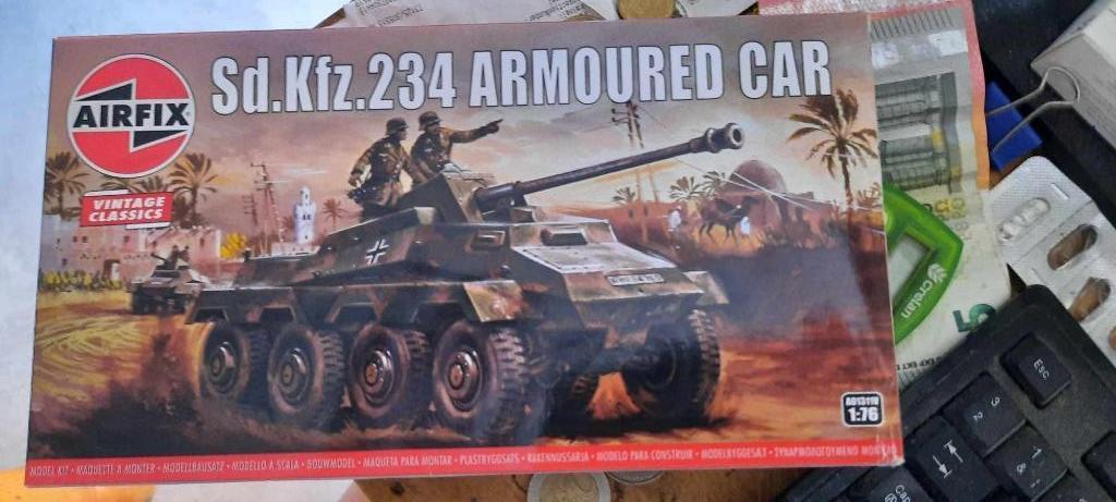 Armoured car SD.Kfz234  airfix 1/76, Hobby en Vrije tijd, Nieuw, Ophalen of Verzenden, Airfix, Tank