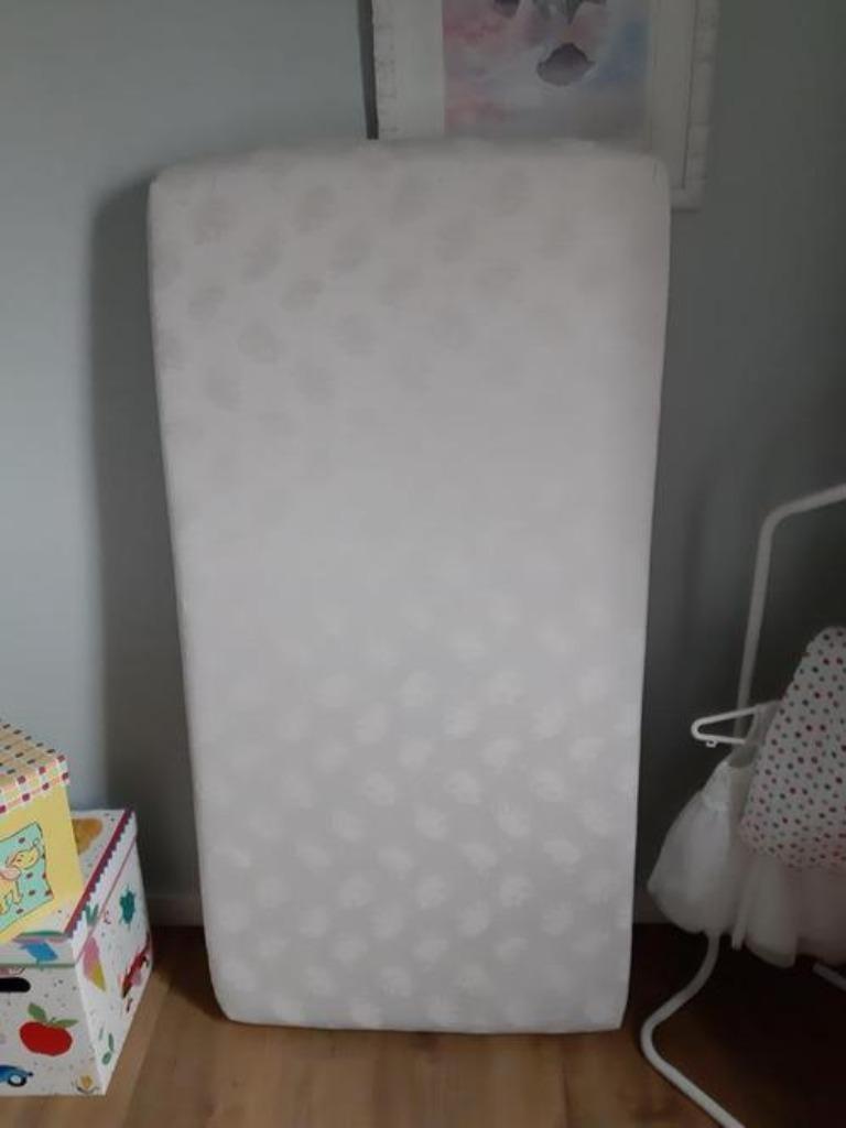 Safe Sleep Matras - 70x140x11 cm en 2 hoeslakens, Ophalen, Minder dan 140 cm, Minder dan 70 cm, Matras
