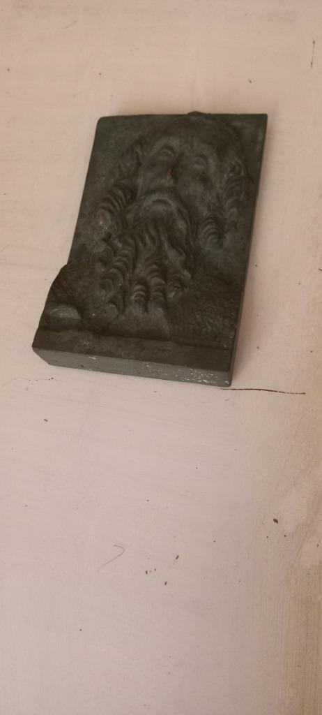 figure de saint en terre cuite, Enlèvement