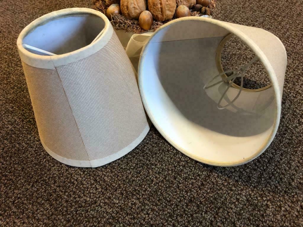 2 klemkapjes, Enlèvement ou Envoi, Utilisé, Beige, Rond