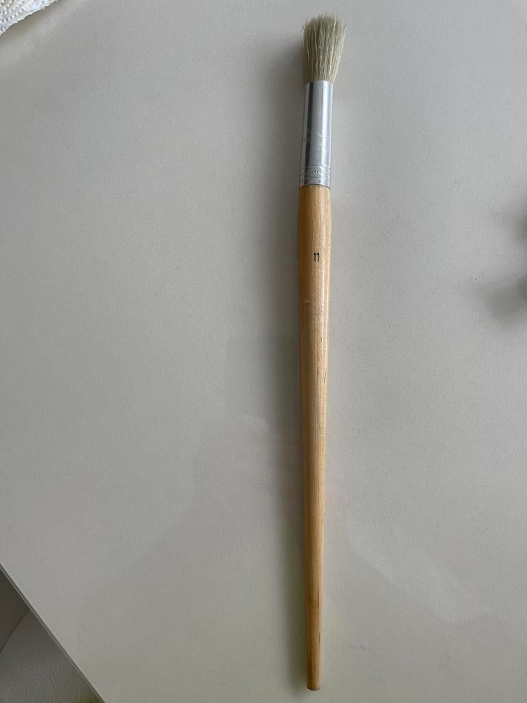 Nieuwe   ronde kwast met een houten handvat  metalen bus, Bricolage & Construction, Peinture, Vernis & Laque, Enlèvement ou Envoi