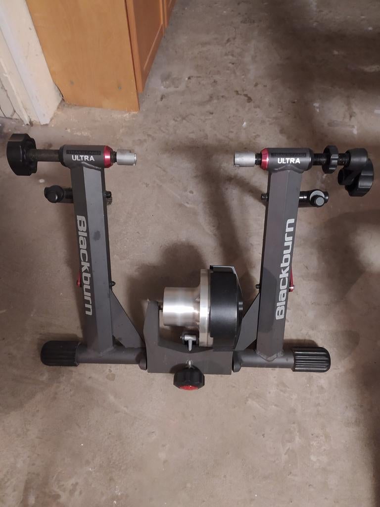 Home trainer Blackburn Ultra, Sport en Fitness, Wielrennen, Gebruikt, Overige typen, Ophalen