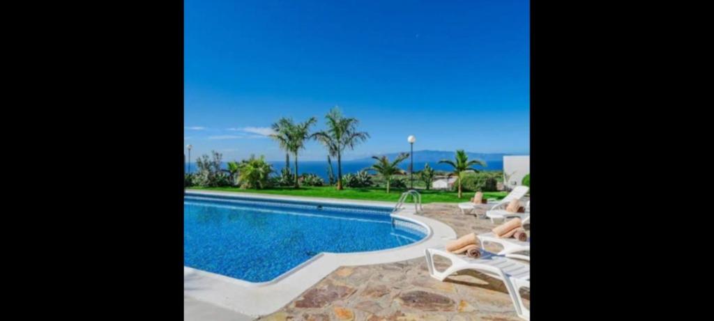 Belle finca avec grand terrain et vue sur la mer à Tenerife, Ville, Maison d'habitation, 5 pièces, Espagne