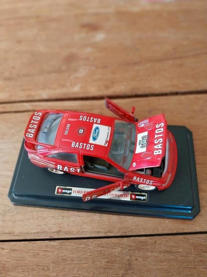 Voiture Rally , rouge  Ford Escort RS 1:24, Hobby & Loisirs créatifs, Enlèvement ou Envoi