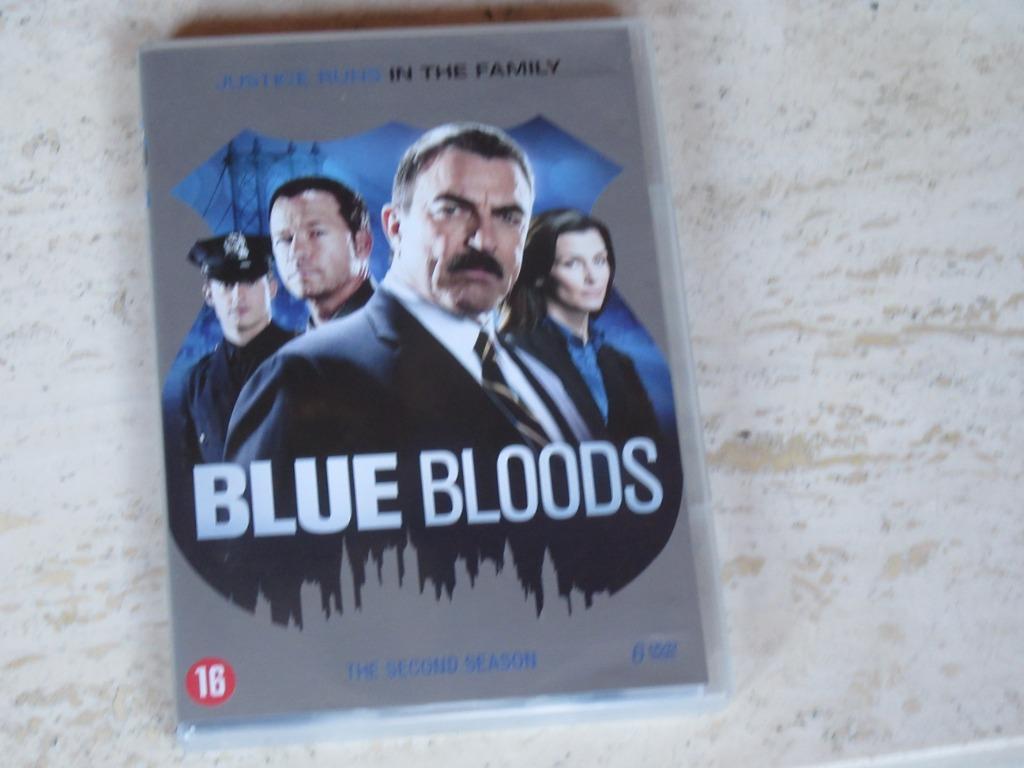 Blue Bloods seizoen 2 met Tom Selleck, Vanaf 16 jaar, Ophalen of Verzenden, Zo goed als nieuw, Drama