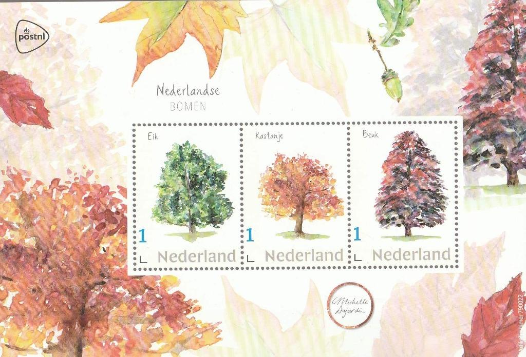 Nederlandse Bomen vel van 3 zegels + 3 ansichtkaarten(2019), Ophalen of Verzenden, Postfris, Dier of Natuur