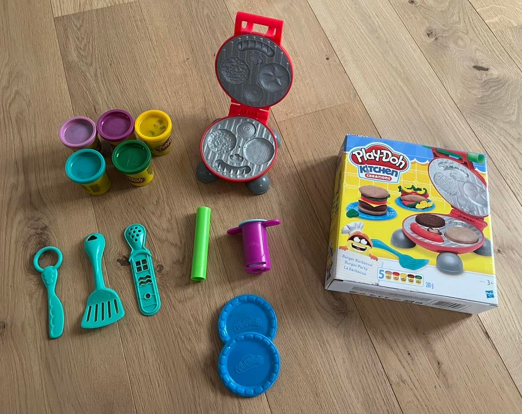 Play-Doh Kitchen Creations Burger Party, Kinderen en Baby's, Ophalen of Verzenden, Gebruikt, Knutselen