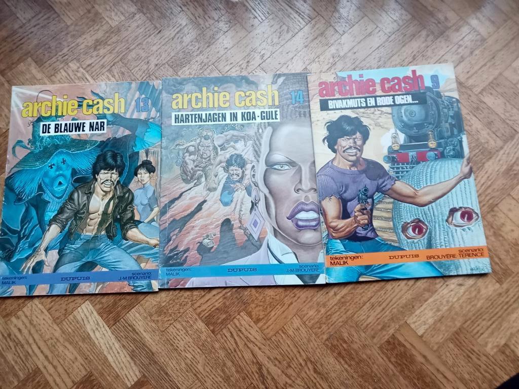 Archie Cash nog 3 delen, Ophalen of Verzenden, Gelezen