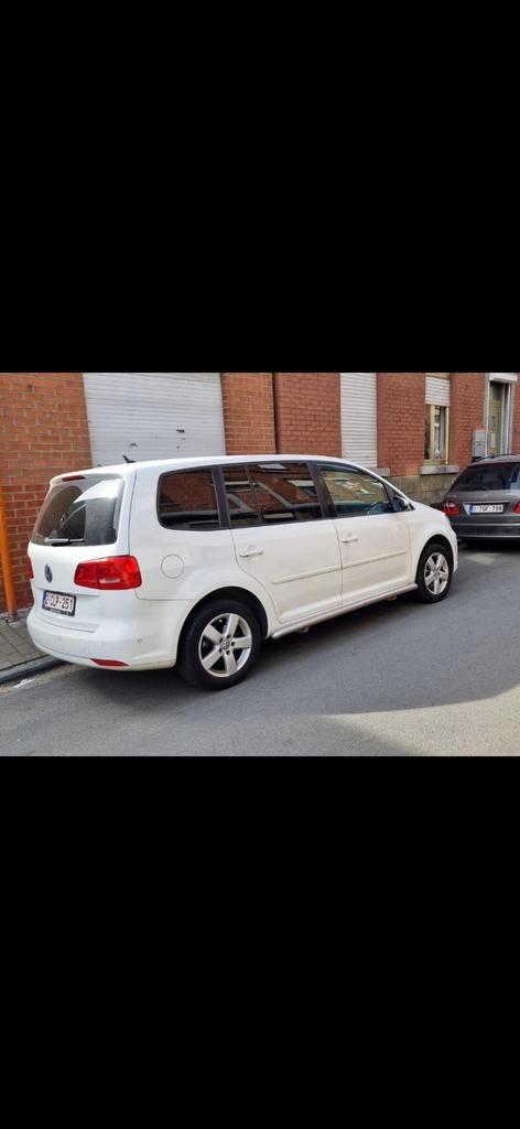 Volkswagen Touran, Euro 5, Wit, Particulier, 103 kW