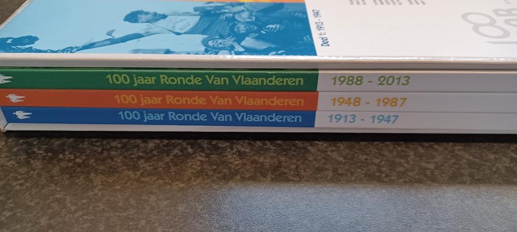 100 jaar RONDE VAN VLAANDEREN, Ophalen of Verzenden, Gelezen, Lopen en Fietsen