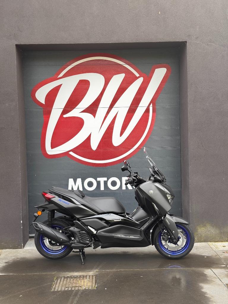 Yamaha XMAX 125 Icon Black @BW Motors, Motos, Scooter, Entreprise, 1 cylindre, 125 cm³