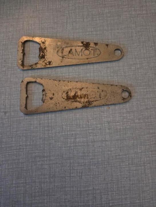 2 x Lamot flessenopener, Verzamelen, Ophalen of Verzenden, Gebruikt, Flesopener