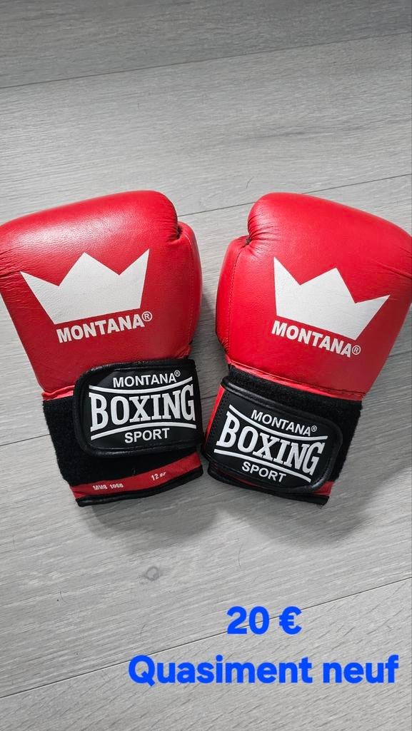 Gants de boxe quasi neuf, Sports & Fitness, Enlèvement, Comme neuf, Gants de boxe