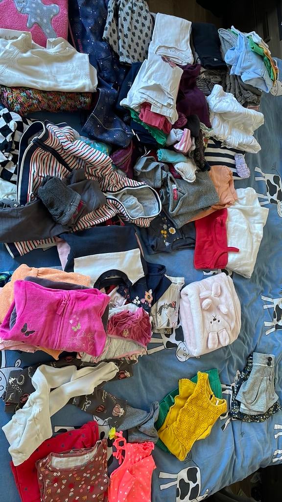 Groot lot kinderkledij: jongen, meisje maten 98-116, Enlèvement, Comme neuf