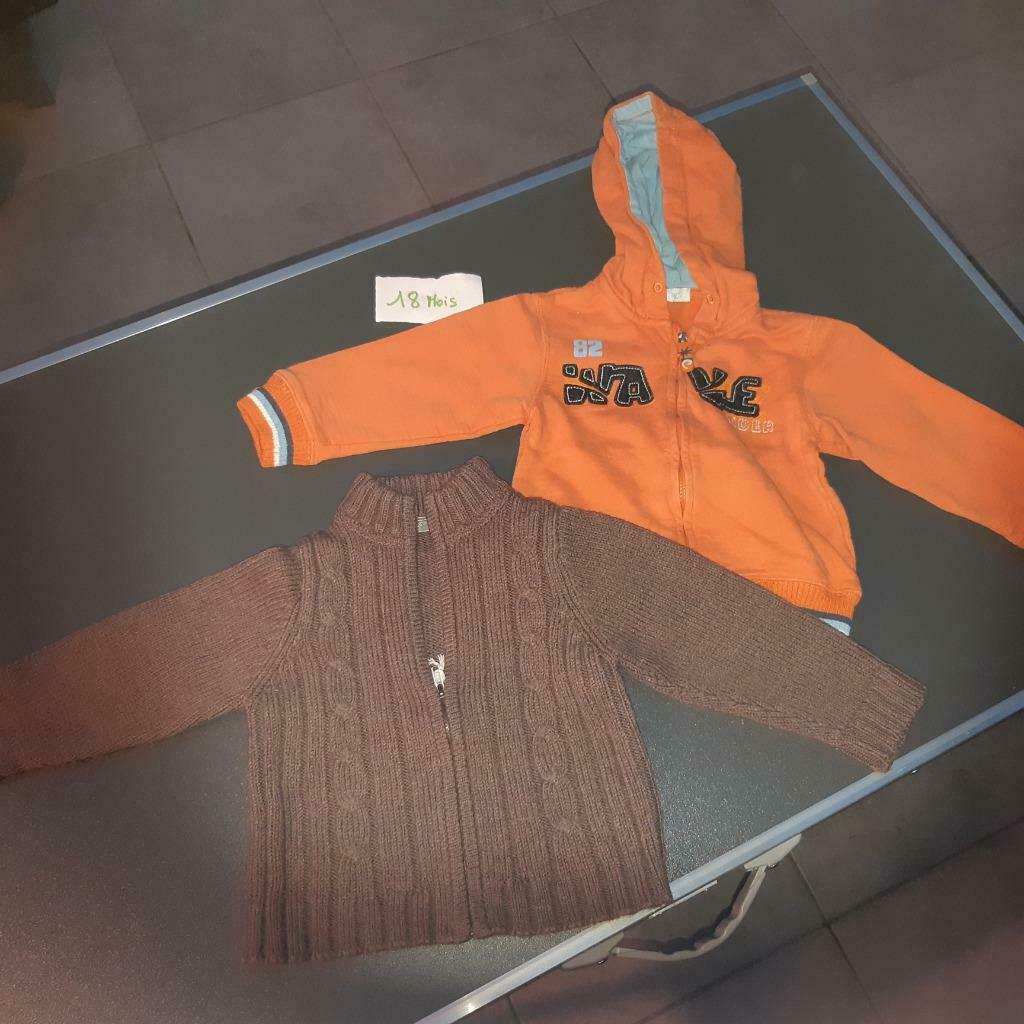 Lot de 2 gilets, 18 mois, Enlèvement ou Envoi, Utilisé, Garçon, Autres types