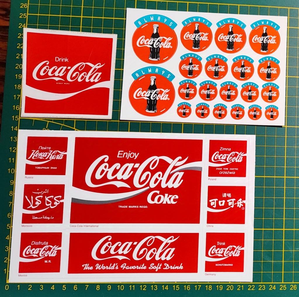 Lot 2x Coca Cola stickerbladen en 1x Coca Cola (NL) logo, Enlèvement ou Envoi