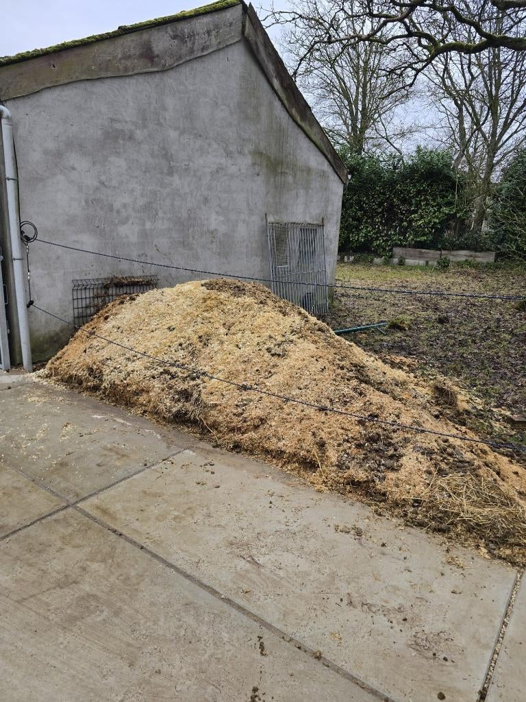 paardenmest, Ophalen