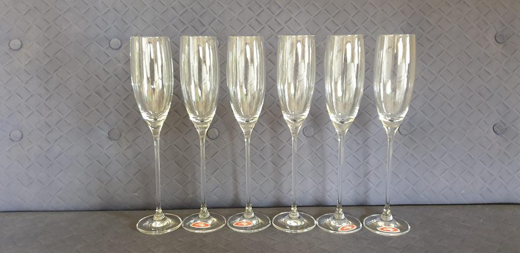 Champagne glazen, Ophalen, Zo goed als nieuw