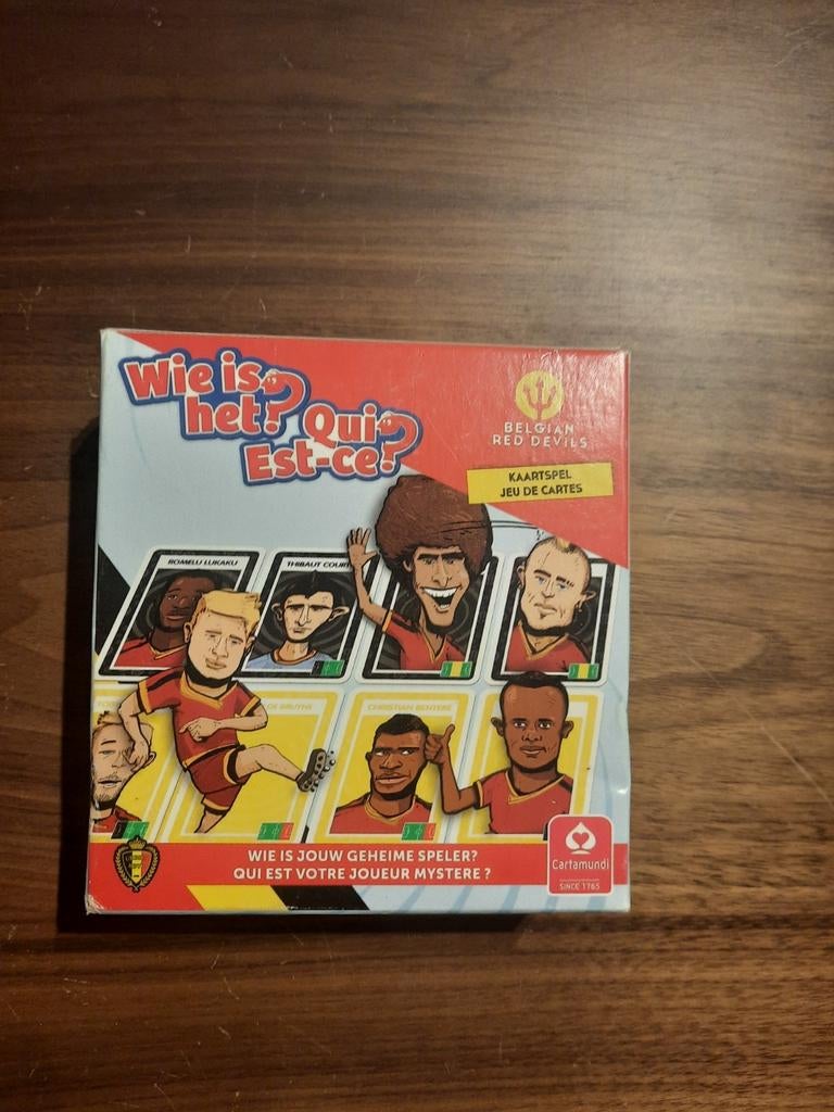 Wie Is Het Belgian Red Devils Kaartspel, Hobby en Vrije tijd, Ophalen of Verzenden, Gebruikt