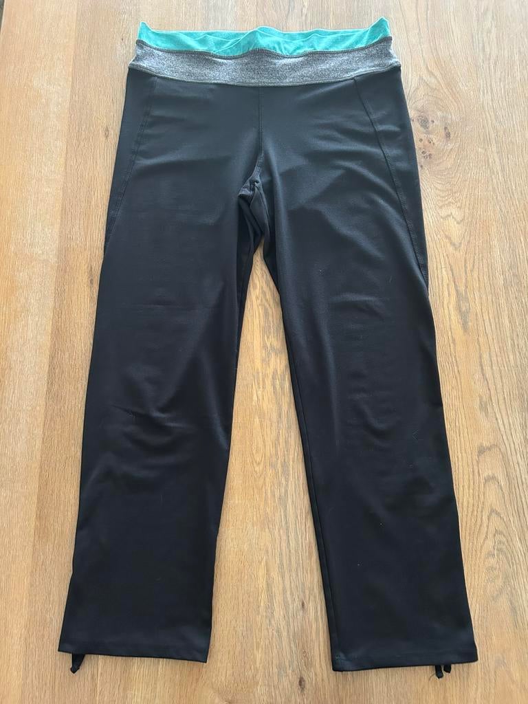 Sportlegging yogabroek capri H&M maat M, Maat 38/40 (M), H&M, Zwart, Ophalen of Verzenden