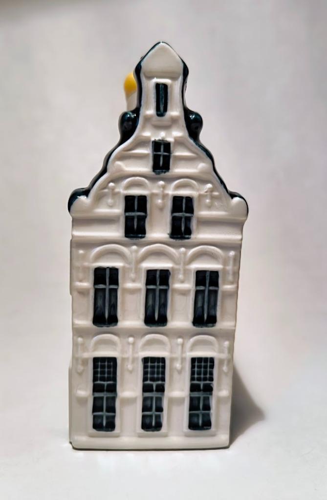 Orphelinat KLM cottage n 25, Spieringstraat 1-3, Gouda, Enlèvement