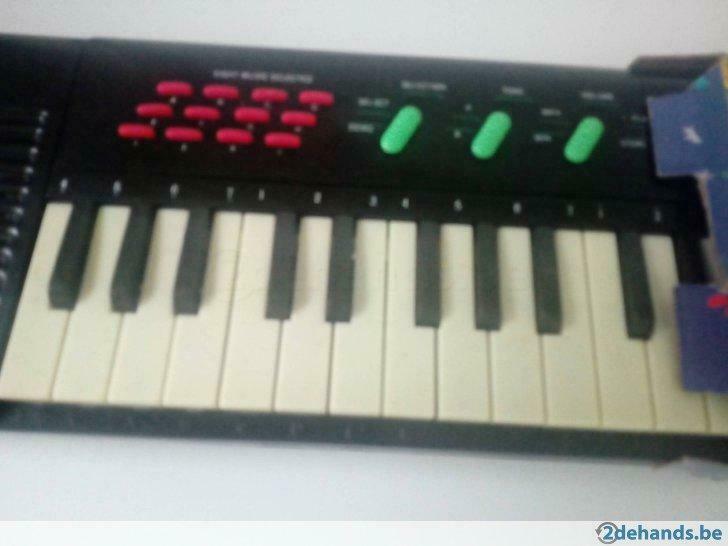 Piano synthesizer speelgoed op batterijen, Ophalen of Verzenden, Gebruikt, Met geluid